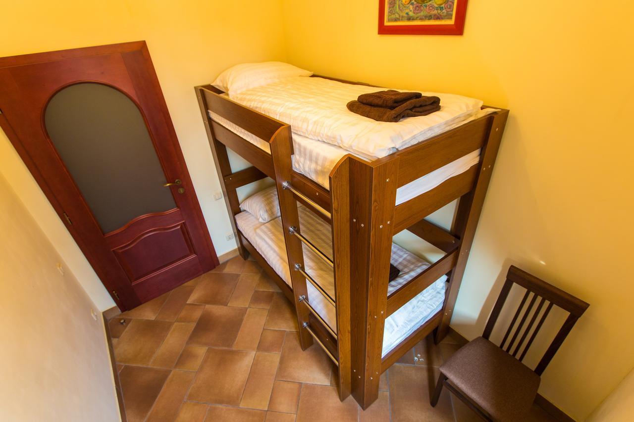 10 Rooms ลวีฟ ภายนอก รูปภาพ