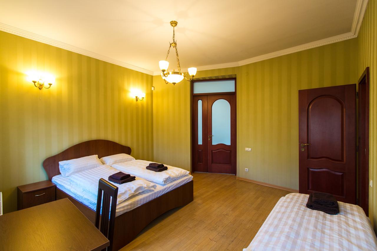 10 Rooms ลวีฟ ภายนอก รูปภาพ