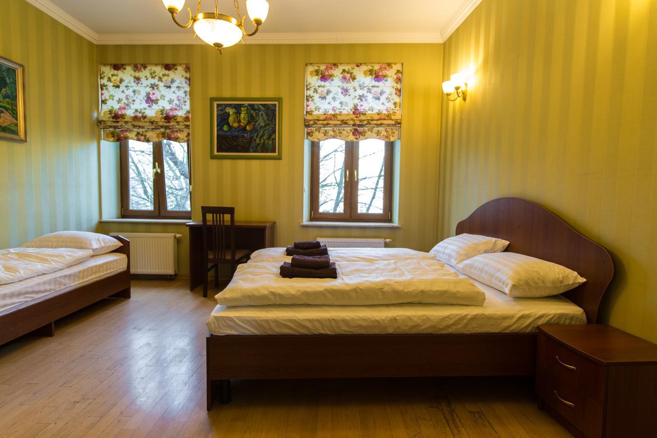 10 Rooms ลวีฟ ภายนอก รูปภาพ