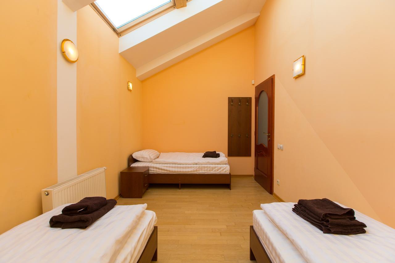 10 Rooms ลวีฟ ภายนอก รูปภาพ